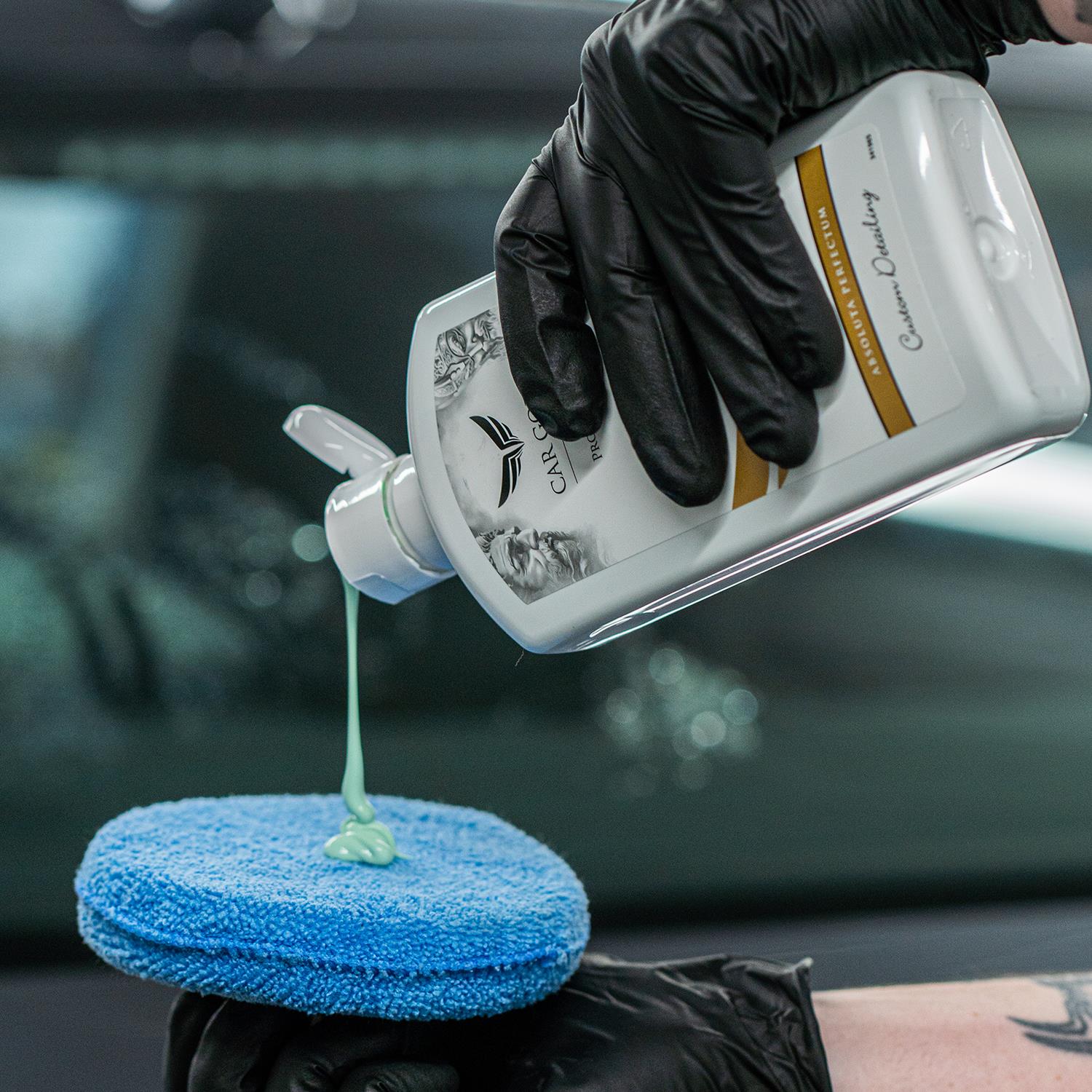 Applying pure compound to the polish applicator