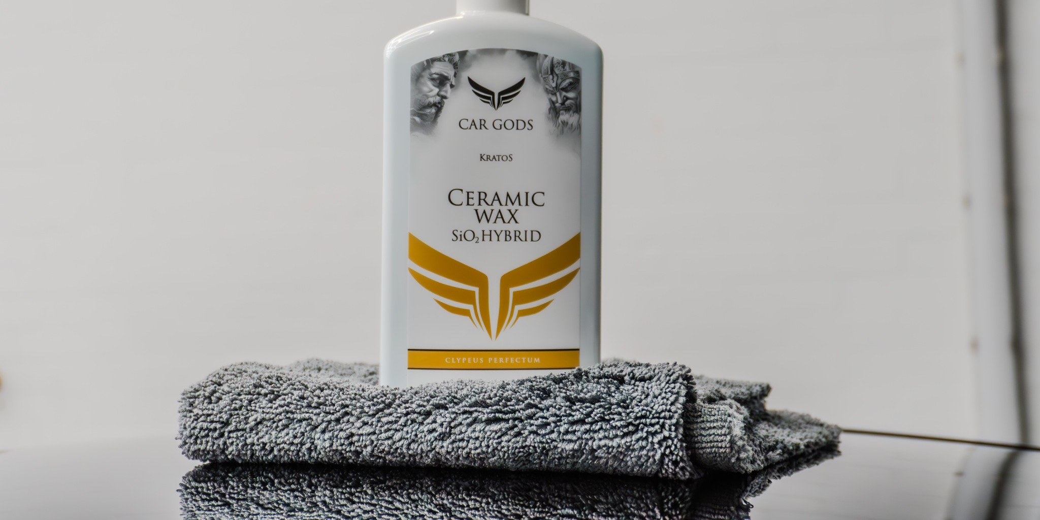 Ceramic Spray Wax: The Ultimate Gloss Protection – Car Gods